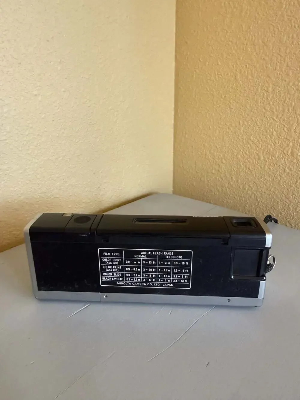 Minolta Autopak 460T Pocket 110 Film Camera